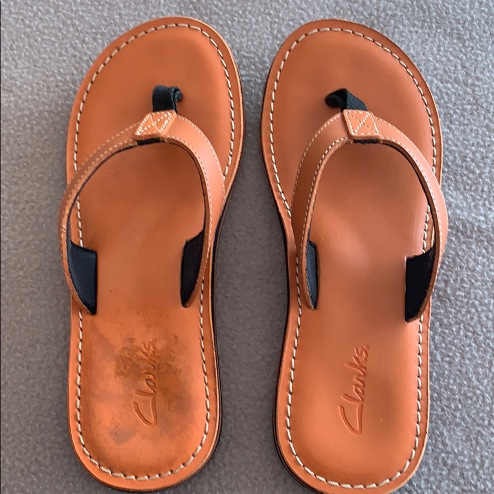 Clark flip flops. BRAND NEW